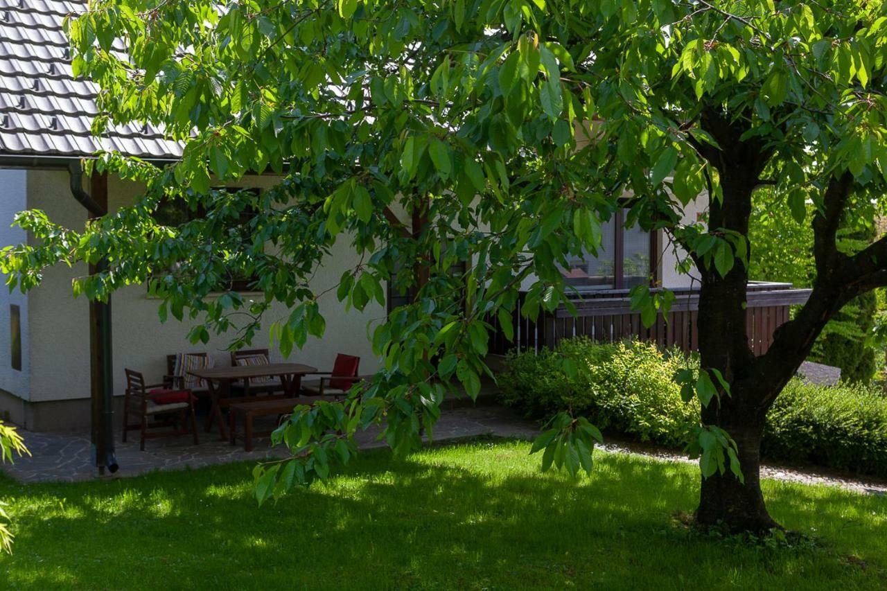 Vacation Home Sofia Zgornje Gorje Exterior foto