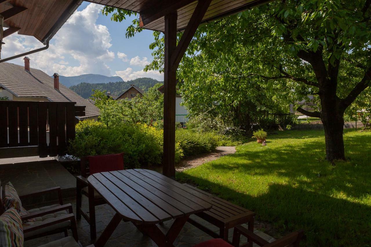 Vacation Home Sofia Zgornje Gorje Exterior foto